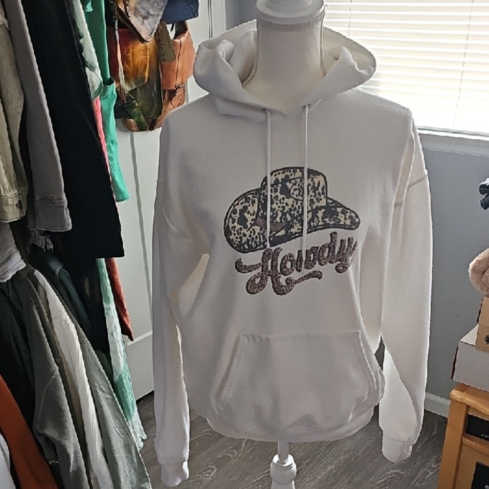 Womens Medium Howdy Hoodie!! Super Cute
